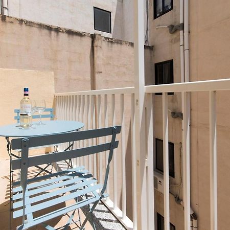 Urbanstays - Gzira 1 Bedroom Apartments By Shortletsmalta Bagian luar foto